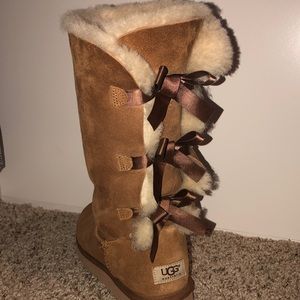 Uggs Bailey Bow Tall || Boot